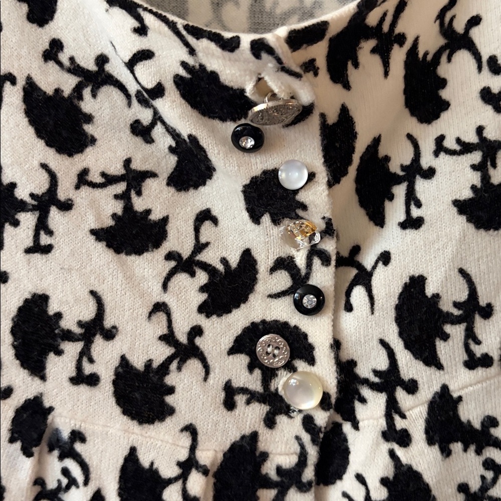 Simply French XL soft peplum cardigan. International item - Unique! - Picture 4 of 5